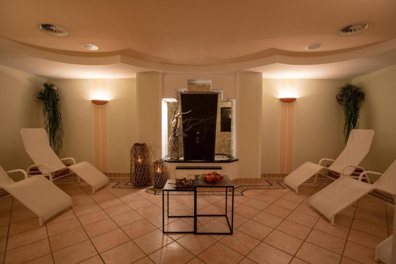 The Hotel - Himmlisch Wohlfuehlen Ишгль Экстерьер фото